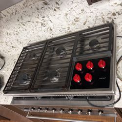 WOLF GAS COOKTOP 36” INCHES 