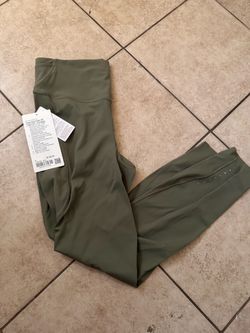 Lululemon size 8 leggings new