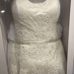 Casablanca Wedding Dress