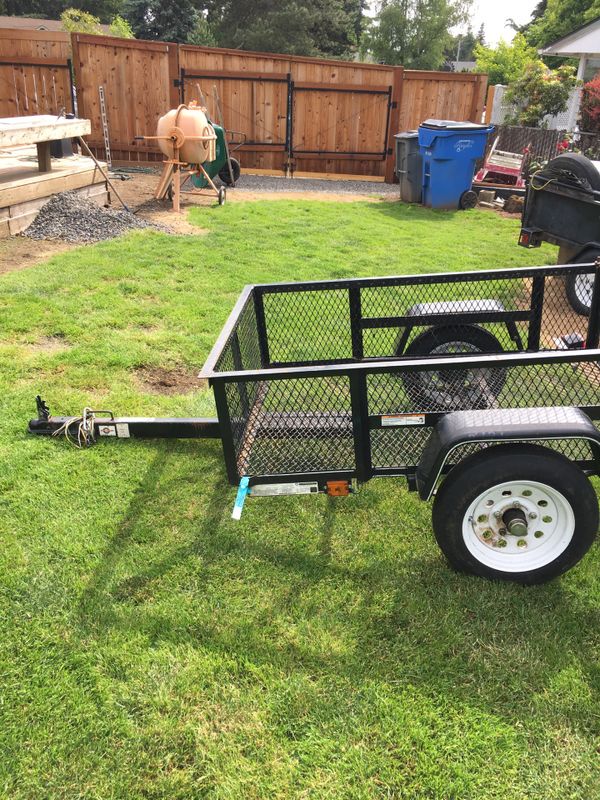 3.5’ X 5’ Wire Mesh Utility Trailer Super Lite (Lowe’s) for Sale in
