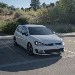 2017 Volkswagen GTI Sport