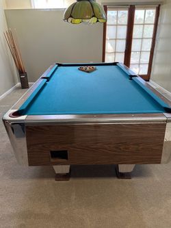 Vintage 8’ American Shuffleboard Coin-Operated Slate Pool Table – Excellent Condition
