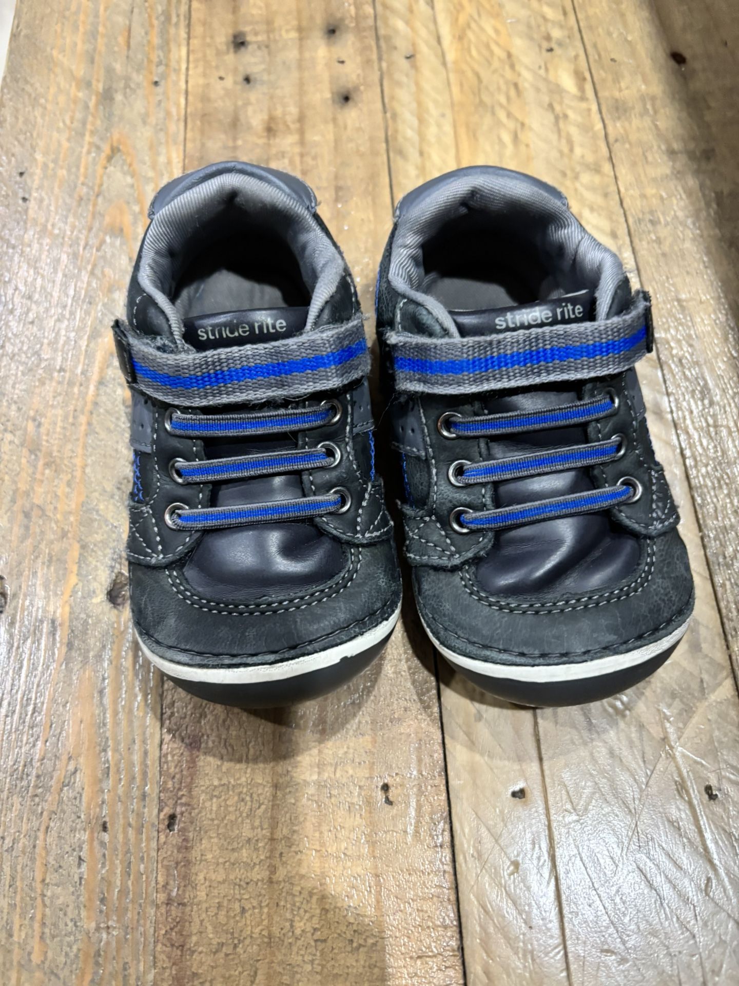 Striderite Toddler Shoes 5.5