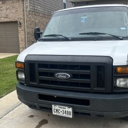 2010 Ford E-150