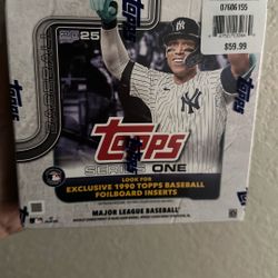 Topps Baseball Cards 