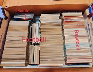 Vintage 80's & 90's Football & Baseball Cards