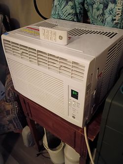 General Electric 6.000 BTU Air conditioner