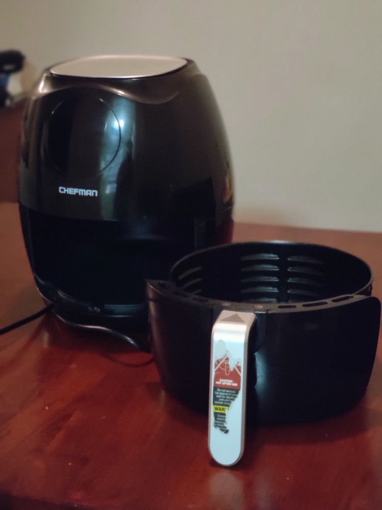 Fryer and Microwave for sale