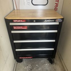 Husky 26.5 in. W x 18 in. D Standard Duty 4-Drawer Rolling Tool Cabinet in Gloss Black