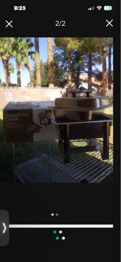 1/2 size Chafer Set with box. Handy for any occasion.