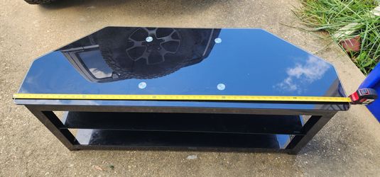 Tempered 3 shelf tv stand