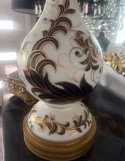 Vintage Lamp: White, Black & Gold