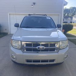 2009 Ford escape