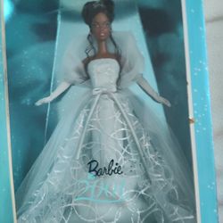 2001 Barbie Collectable Doll In Box