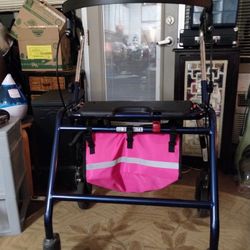Dolomite Maxi Plus 650 Rollator Walker