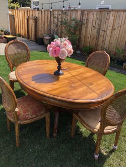 Oval Dining Table 6 Chairs