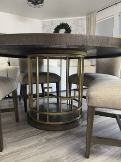 Used Dining table With 4 Chairs