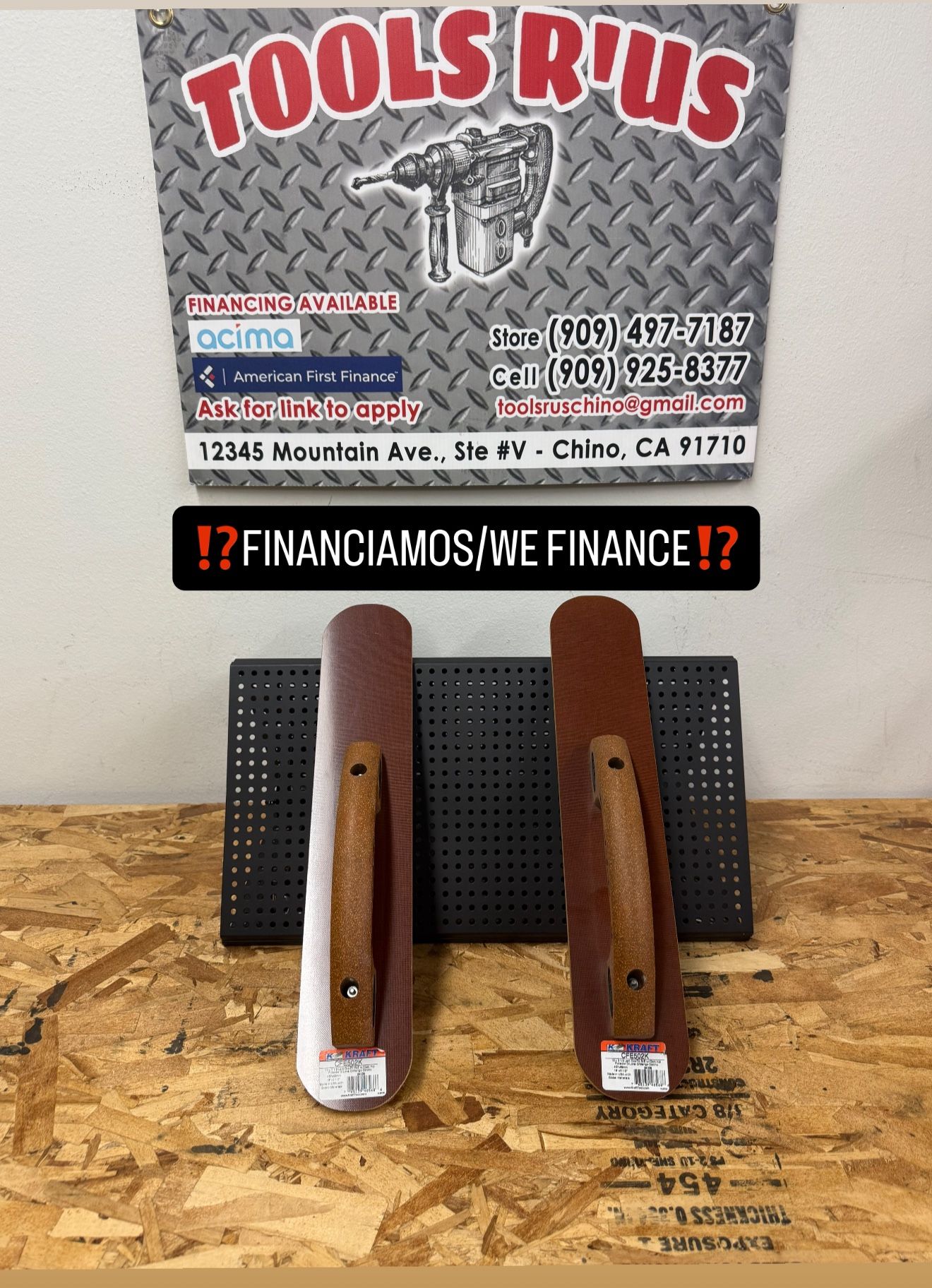 KRAFT TOOL CO 18X3-1/2 Resin Float Rnd(EACH)**(FINANCIAMOS/WE FINANCE)**