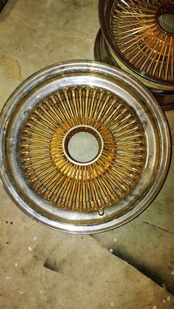 100 spoke center gold 15 inch knockoff wheels