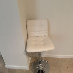 Single Bar Stool 
