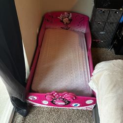 Minnie Mouse Baby Bed