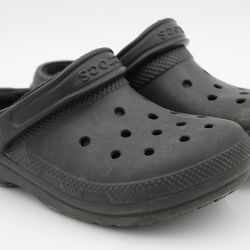 Crocs Classic Lined Clogs Black Fuzzy Men’s 5 / Women’s 7