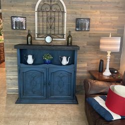 Wood TV stand With Storage