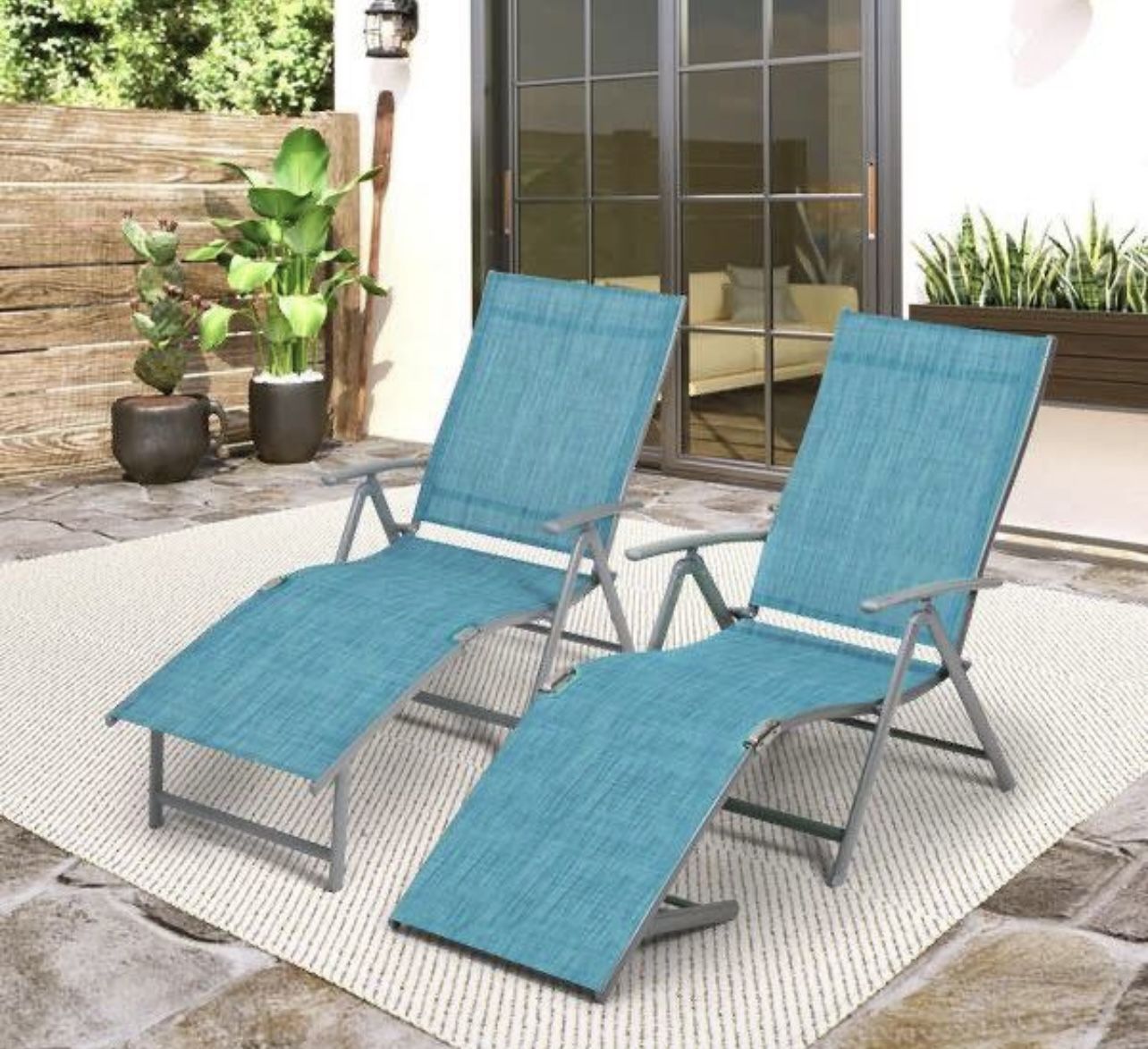 2-Piece Metal Outdoor Chaise Lounge in Blue Folding Outdoor Recliners All Weather for Beach, Pool and Yard