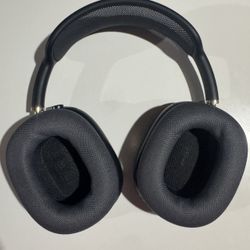 USB C AIRPODS With Apple Care  Best Offer