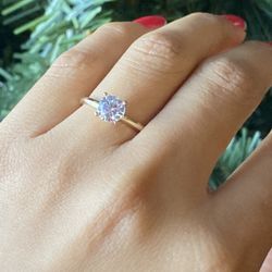 Anillo Sólido De 14 Kt Size 7 1/2 