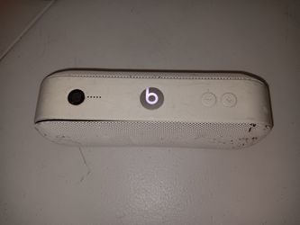 Beats Pill Speaker 