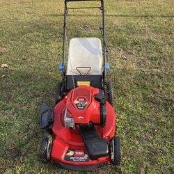 Toro 22" Self-propelled Lawn Mower 