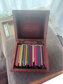 375 colored pencils in wooden container