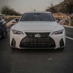 2023 Lexus IS