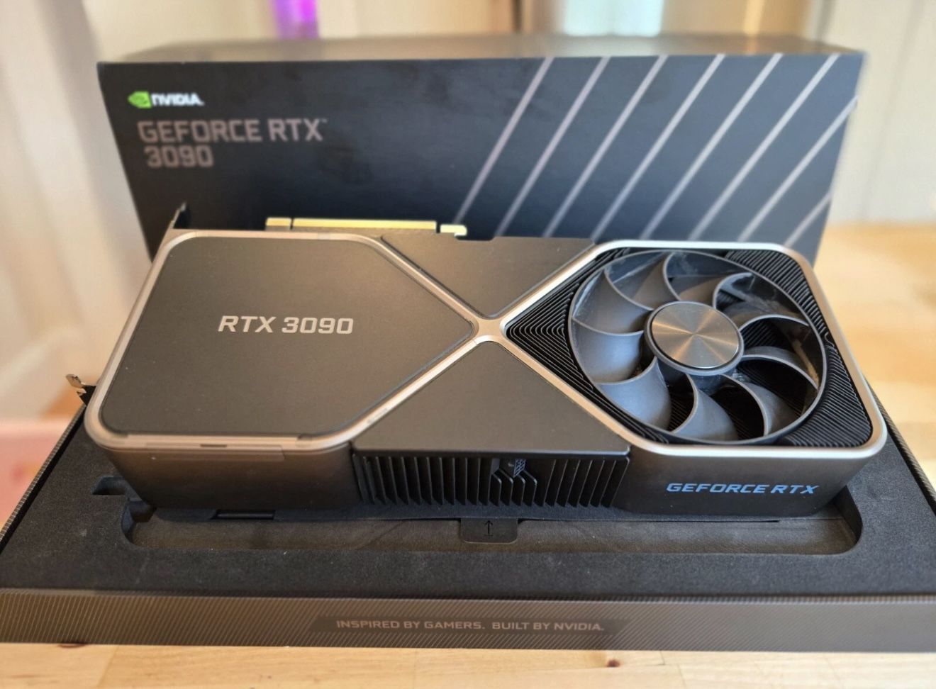 NVIDIA GeForce RTX 3090 Founders Edition 24GB GDDR6 Graphics Card