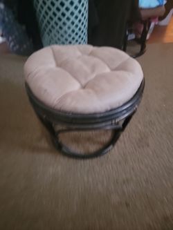 Ottoman footrest