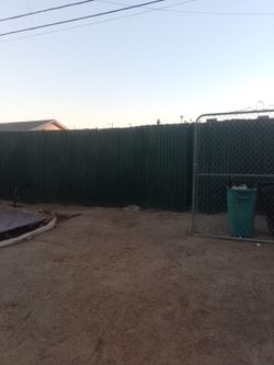 Privacy Chain Link fence With Gate 