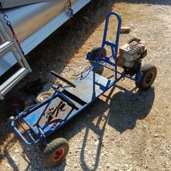 Go Kart Runs.  Dose Need. Chain. And Throttle Cable Put Back On