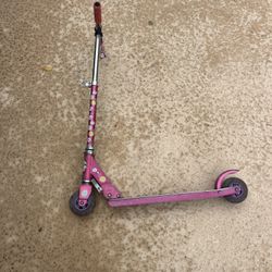 Barbie Scooter razor