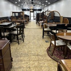 Huge Selection Of Quality Used Furniture 