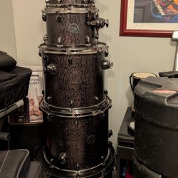 Drum set
