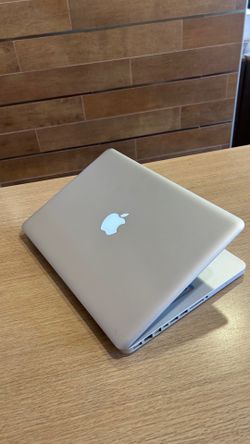 Apple MacBook Pro 13” i5/8GB/256GB SSD $140