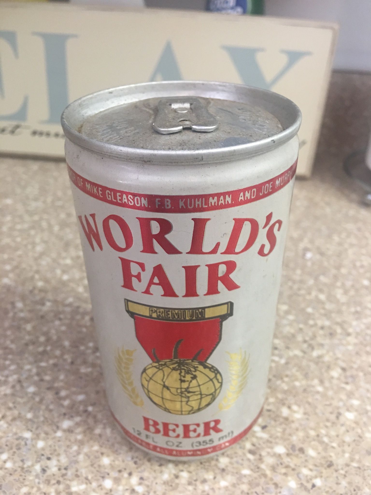 1964-65 Worlds Fair Schaefer Glass And Beer Can.