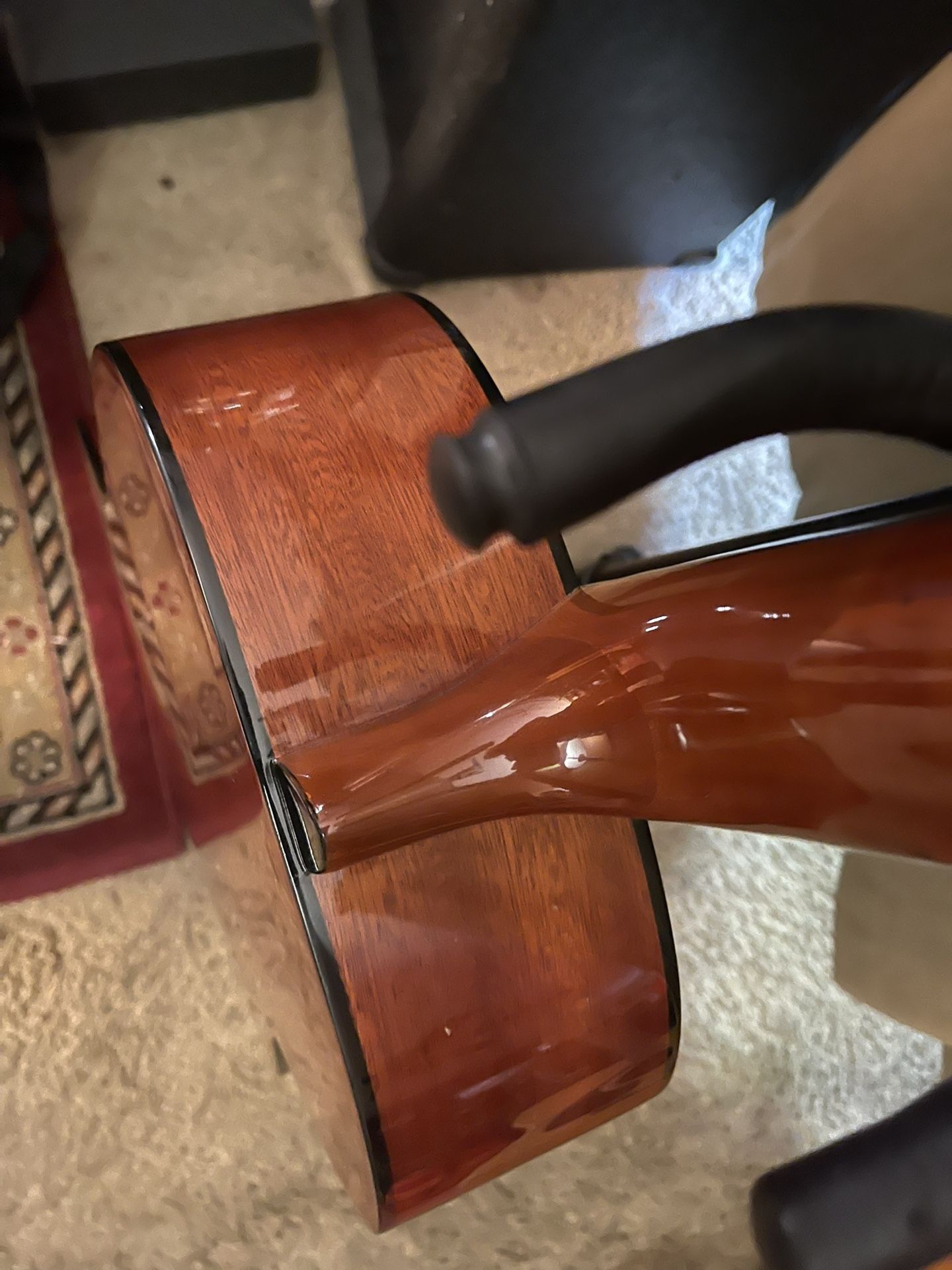 Lucero Classical Guitar