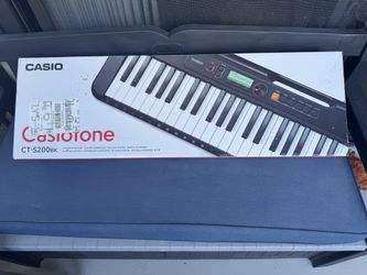 Casio CT-S200BK Keyboard MAKE ME AN OFFER
