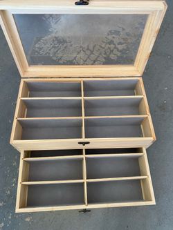 Wooden Glasses Organizer