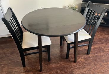 Dining Table with two chairs