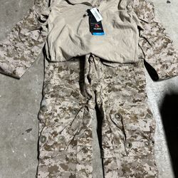 Patagonia L9 AOR1 Combat Pants + Combat Shirt Large Regular