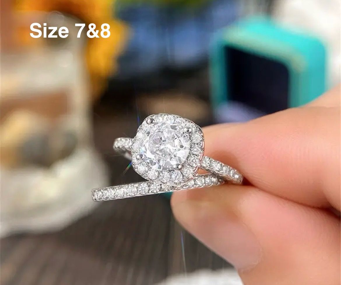 Engagement Rings With Box 