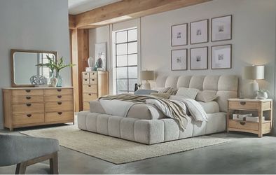 🛏️ 4-Piece King Escape Fluffy Platform Bedroom Set 🛏️
